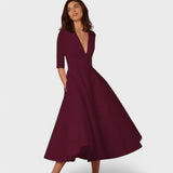 Helena - Elegantne kleit V-dekolteega