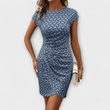 Patrícia - Lühikese Varrukaga Tulbikleit