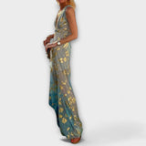 Tatiana - Voogav Kleit V-kaelusega