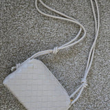 Janna | Igapäevane kompaktne õlakott