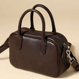 Eliza | Läikiv Zipiga Ruudukott