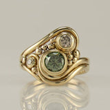 Anello Vintage rohelise tsirkooniaga