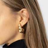 Ivy – Skulpturaalsed kõrvarõngad