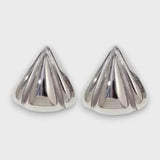 Nuna – Skulpturaalse iseloomuga kuldsed kõrvarõngad