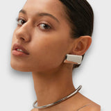 Jona – Geomeetrilised Kõrvarõngad, Millel On Mürarikas Stiil