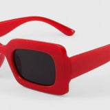 Elyanna | Sofistikeeritud Päikeseprillid