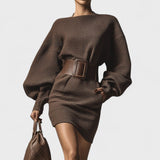 Cléa - Lühike kudumitega kleit koos struktureeritud vöödiga