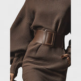 Cléa - Lühike kudumitega kleit koos struktureeritud vöödiga