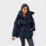 Juliana – Elegantne Puffer Mantel